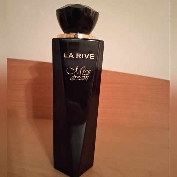 La Rive Miss Dream Perfume 100mL - Picture 5 of 6